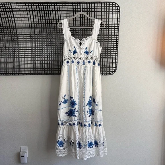 Farm Rio Cross-Stitch Richelieu Linen Blend Dress - Picture 3 of 10